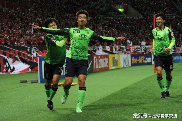 媒体人:周琦潜在下家需篮协担保 篮协不敢担保